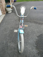 Vintage Huffy Dream Girl Sting Ray Bicycle
