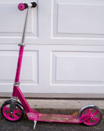 Razor A5 Lux Kick Foldable Scooter - Pink, Large Wheels, Lightweight