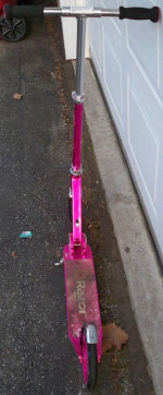 Razor A5 Lux Kick Foldable Scooter - Pink, Large Wheels, Lightweight