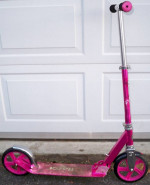 Razor A5 Lux Kick Foldable Scooter - Pink, Large Wheels, Lightweight