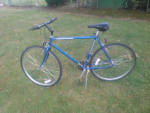 Bicycle Schwinn Criss Cross Hybrid Bike