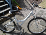 Comfort Hybrid Bike Jeep Campus suspension16 in frame