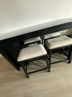 Dinning room Table