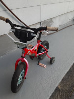 SMALL BIKE WITH TRAIN WHEELS