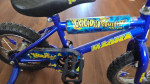 MAGNA KIDS BICYCLE TRAING WHEELS CROCODILE CRUISIN" BOYS BLUE PRE-OWNED