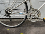Solid PUEGTO Hybrid Bike