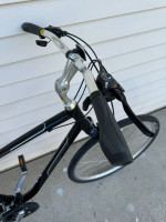 Giant Cypress DX Hybrid Bicycle