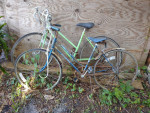 2- VINTAGE SCHWINN BIKES( restore projects)