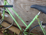 2- VINTAGE SCHWINN BIKES( restore projects)