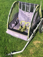 In step bike trailer