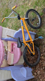 Sunday BMX bike