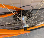 Nice orange comfort /cruiser bike , only ridden 4-5 time 26” wheels .