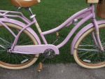 Huffy Nel Lusso Cruiser Bike