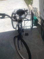 Three wheel bicycle