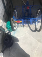 Three wheel bicycle
