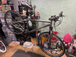 bikehard urbanite pro mens hybrid with hydraulic disc brakes