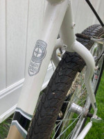 Schwinn Sierra Sport comfort trail hybrid bike