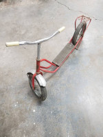 Rivel Surhuisterveen scooter