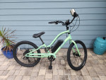Mango Ebike Beach Cruiser- Excellent Condition