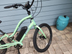 Mango Ebike Beach Cruiser- Excellent Condition