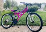 HOT Mongoose 24”Mountain Bike w/ 21 Speed Shimano Drivetrain