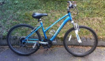 NICE PETITE LADIES/GIRLS SCHWINN COMFORT HYBRID!!
