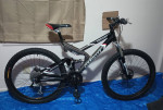 26in Giant Warp DS1 Mountain Bike 27 Speed Full Suspension HydraulicDisc Brakes