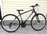 HUFFY ROCK CREEK MOUNTAIN BIKE