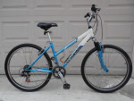 ( LIKE NEW ) 26" SCHWINN RANGER 2.6 FS MT. BIKE