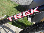 ( LIKE NEW ) 26" TREK MOUNTAIN TRACK 830