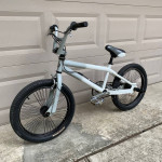 retro Mongoose dirt jumper BMX bike