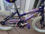 16" DYNACRAFT GIRLS PURPLE BIKE