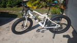 Fun e-bike 26x4 fat tires - like new!