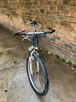 Trek 9800 carbon fiber mountain bike