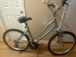 21 Speed GIANT SEDONA Step-Thru-Hybrid Bicycle 18 inch frame