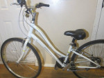 21 Speed GIANT CYPRESS Step Thru Hybrid Bicycle 14 inch frame