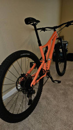 SPECIALIZED STUMPJUMPER  Alloy