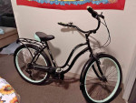 26 INCH  LADIES   SCHWINN  7 SPEED   BEACH CRUISER   READY  TO RIDE