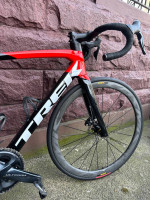 Trek Emonda SL6 Pro 54CM Shimano Ultegra Di2 Mavic Cosmic Carbon wheel