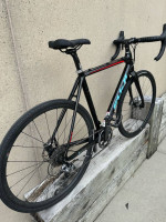 Fuji Altamira CX 1.3 Cyclocross Gravel Full Carbon Hydro Disc