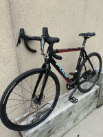 Fuji Altamira CX 1.3 Cyclocross Gravel Full Carbon Hydro Disc