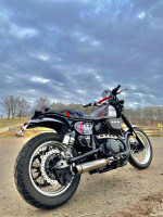 YAMAHA SCR950 SCRAMBLER WITH MANY EXTRAS