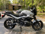 BMW R1200R