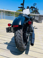 2022 Harley Davidson 883 Iron denim white 785 miles **YES FINANCING**