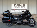 2023 HONDA GOLD WING, AUTO, TOUR, LESS THAN 600 MILES, LIKE NEW, SAVE!