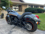 Like new. Vulcan 900 custom