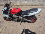 2002 Kawasaki zx6r  (ninja)