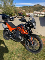 2022 KTM 890 Adventure / 620 miles / Like New