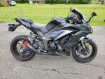 2019 Kawasaki Ninja 1000 w/abs only 8k miles