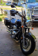 2006 Suzuki Boulevard C50 $3800 obo